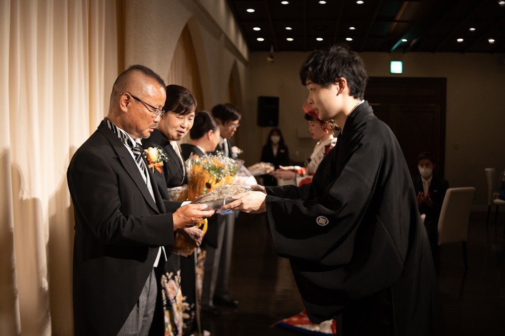 オシャレ過ぎるDIY結婚式♡
こだわりアイテムが彩るリラックス空間