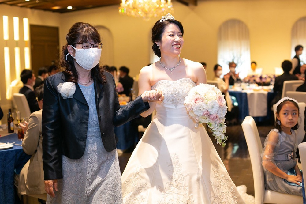 大好きなゲストと一緒に♡
感謝とおもてなしに溢れたウェディング