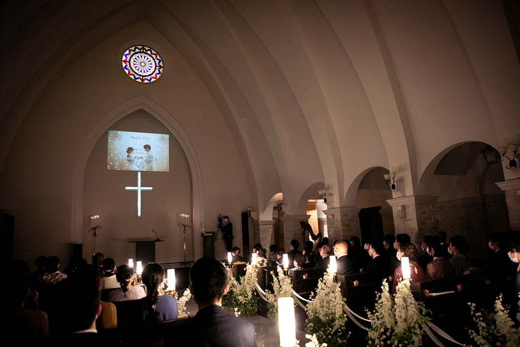 空間作りと演出にこだわった、
「星」がテーマのウエディング★