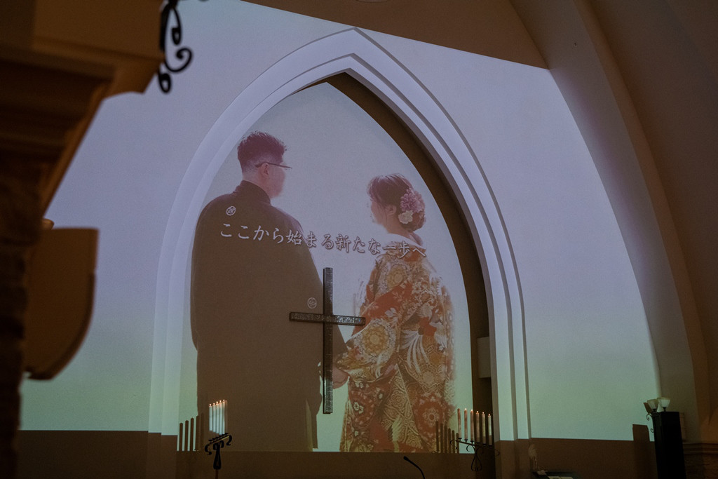 しあわせいっぱいの結婚式に、個性をひとさじ♡ 
笑顔と絆の結婚式