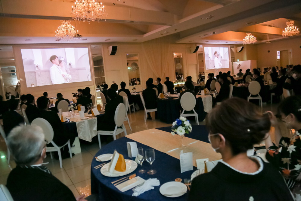 幸せいっぱいの笑顔♡
大好きなゲストと会場一体になって盛り上がった結婚式