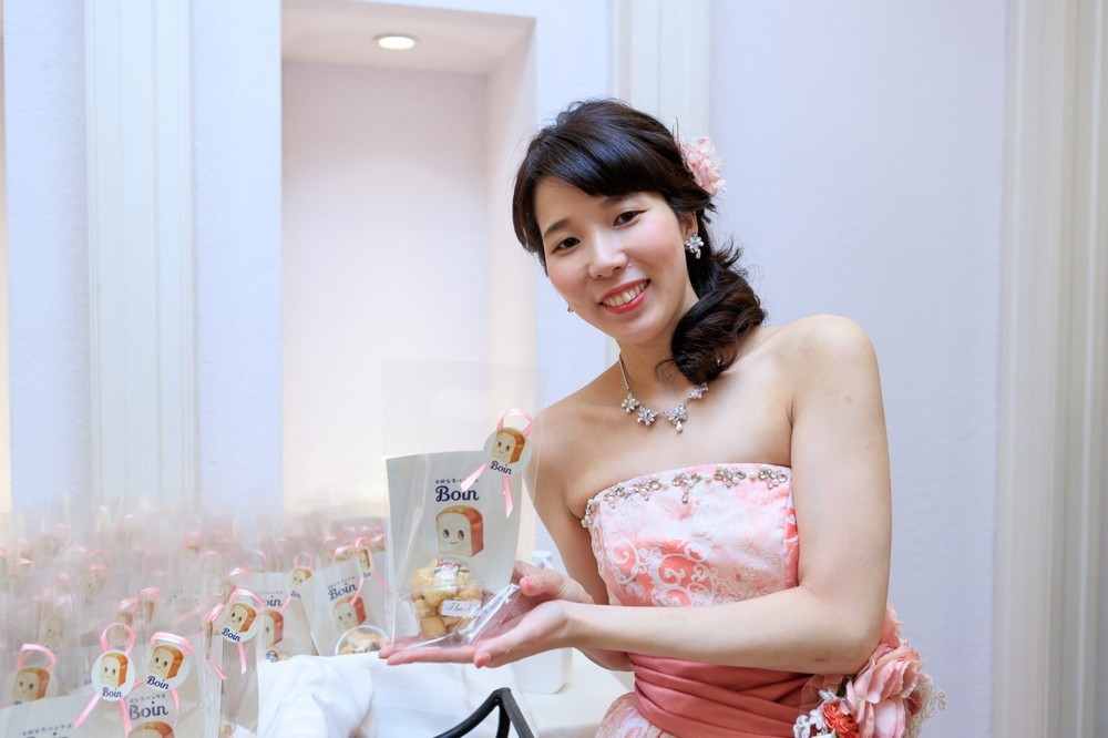 ゲスト参加型が盛りだくさん！
共通のご友人と笑顔いっぱいの結婚式♡