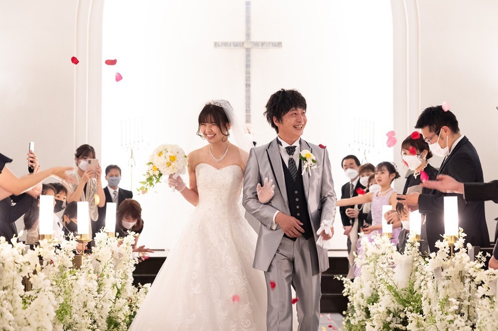 ゲスト想いのおふたり♡
参加型の演出が盛りだくさんの素敵な結婚式♡