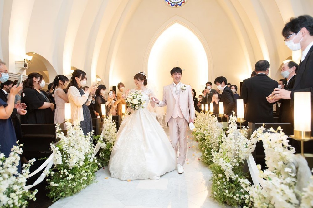 お色直し入場はライブ会場のように♪