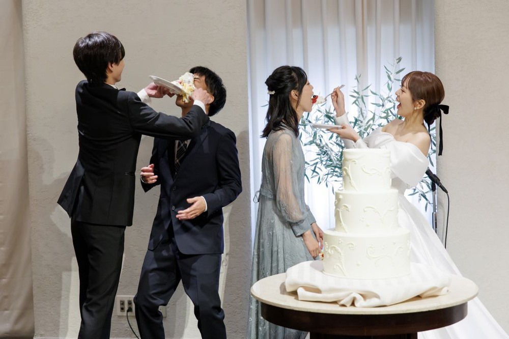 大学時代のサークルで出会われたおふたりのアットホームウエディング♡