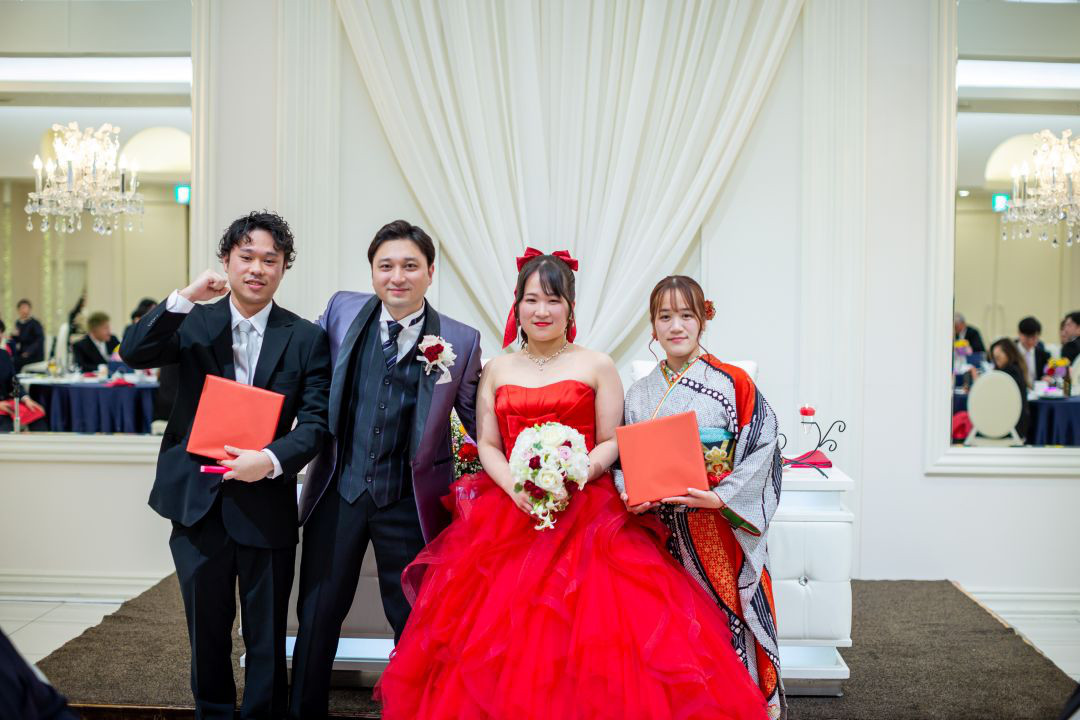 ♡ゲスト参加型の演出がたくさん！
笑顔いっぱいの結婚式♡